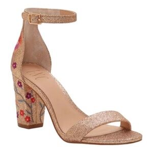 I.N.C. International Concepts Kivah3 Soft Gold Glitter & Embroidered Heels